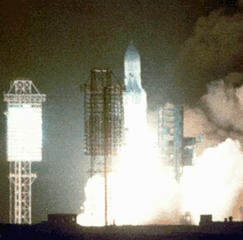 Первый запуск РН Энергия с КА Полюс 15 мая 1987 года в 21ч 30мин